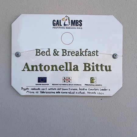 B&B Da Antonella Samugheo Dış mekan fotoğraf